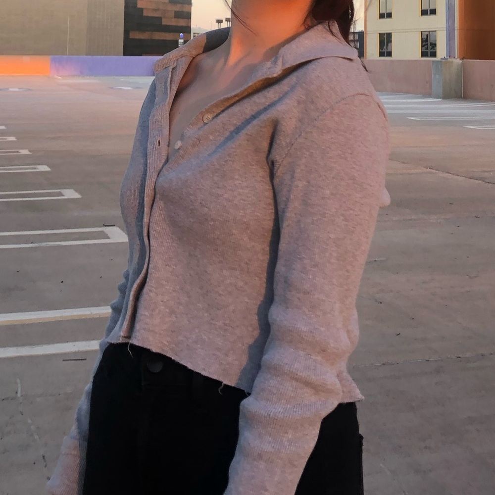 Brandy Melville gray button up long sleeve shirt